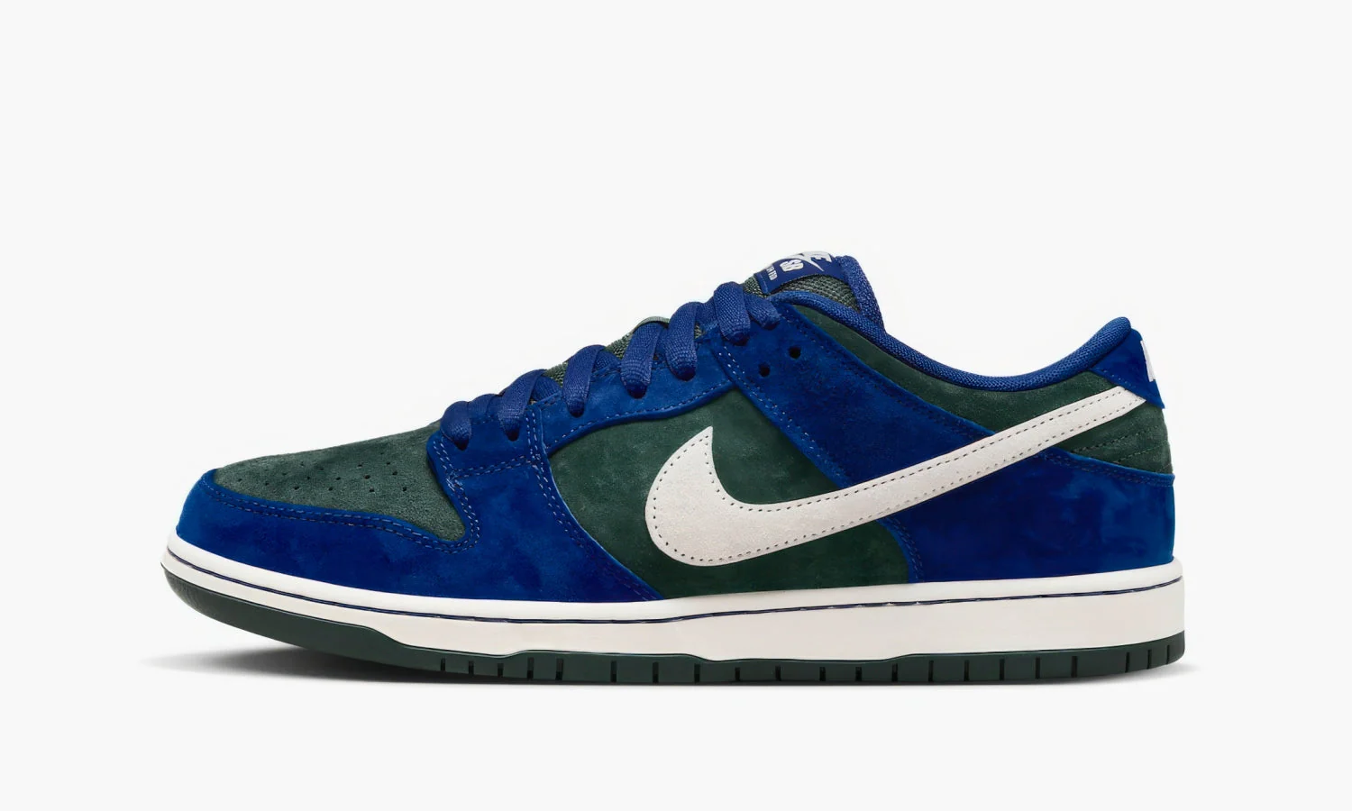 Nike SB Dunk Low "Deep Royal Blue"